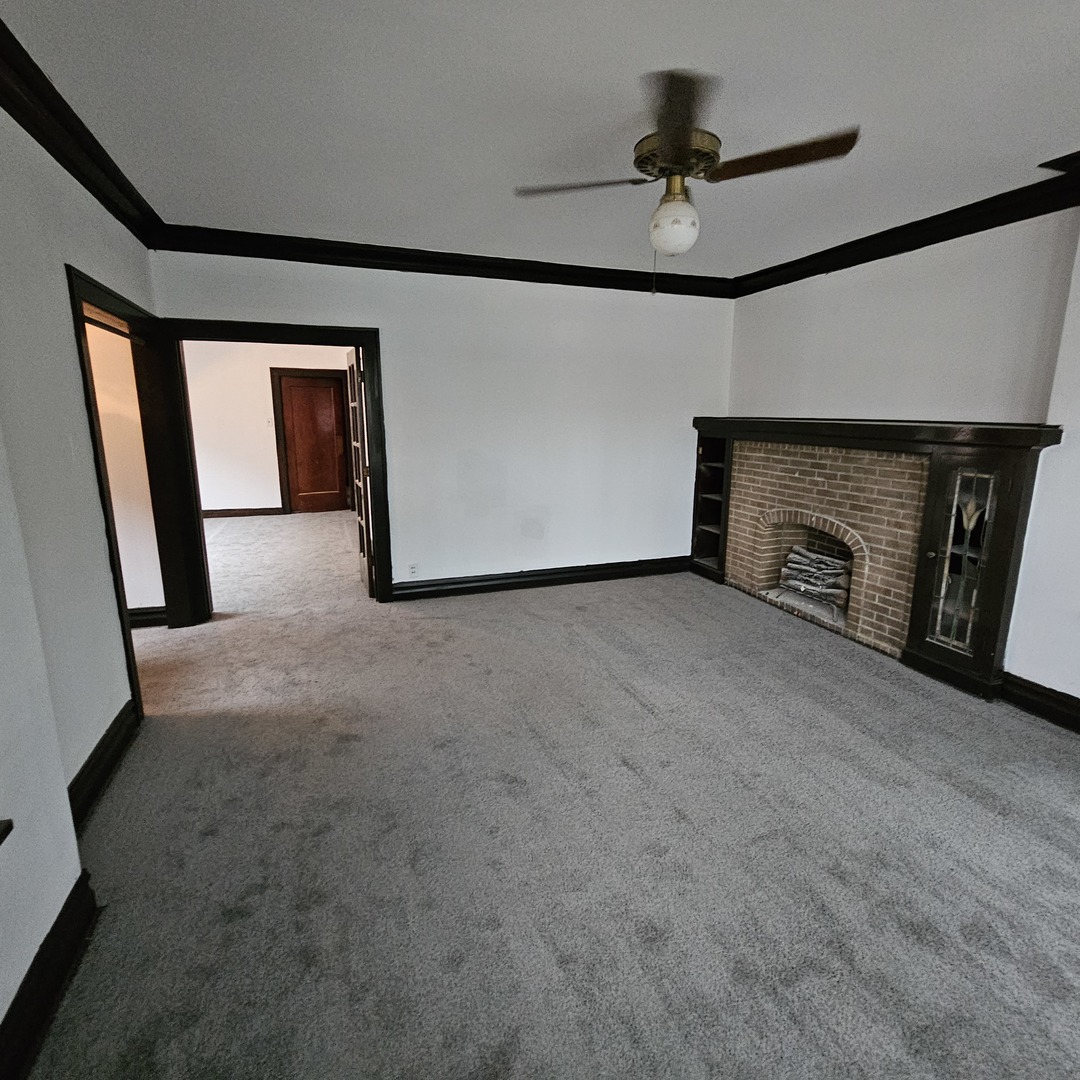 8137 S Loomis Boulevard, Chicago, IL 60620