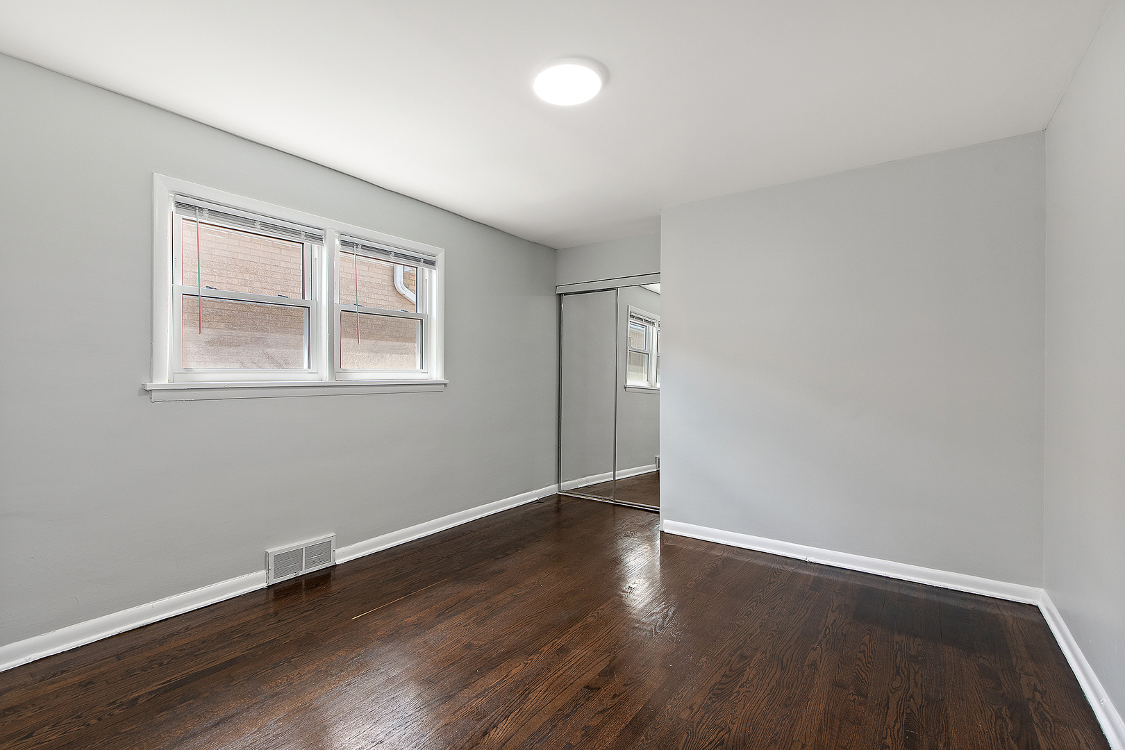 1051 Burnham Avenue, Calumet City, IL 60409