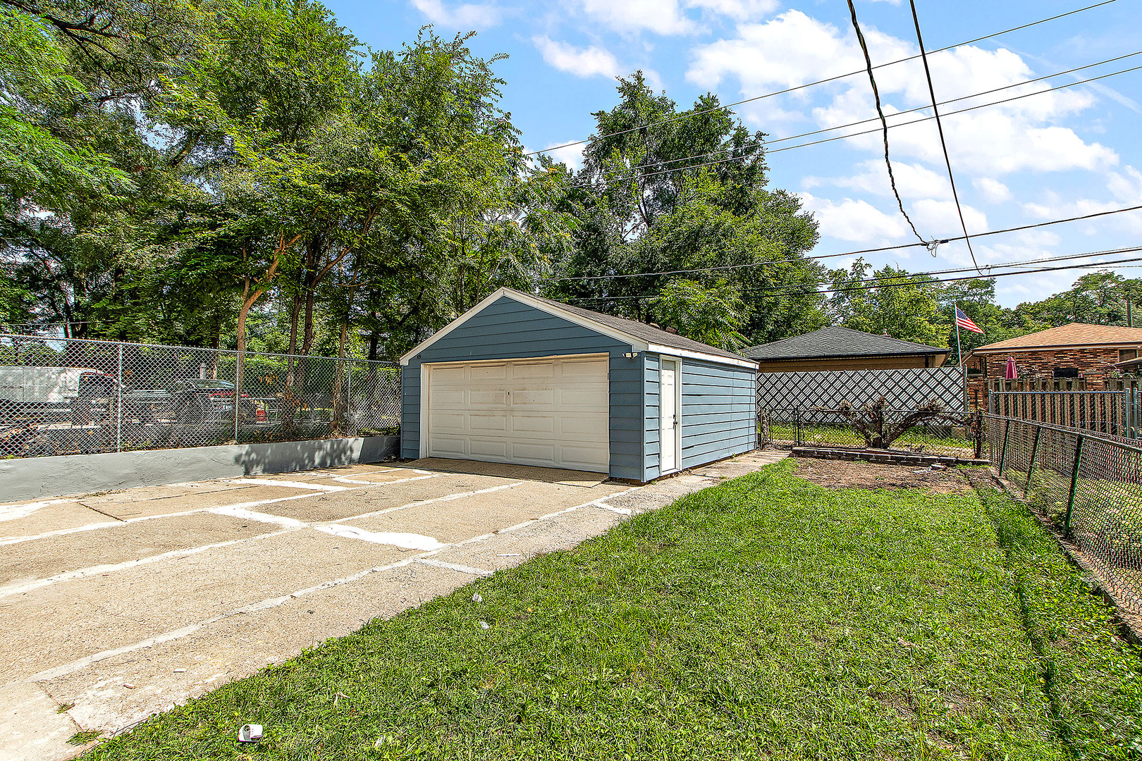 1051 Burnham Avenue, Calumet City, IL 60409