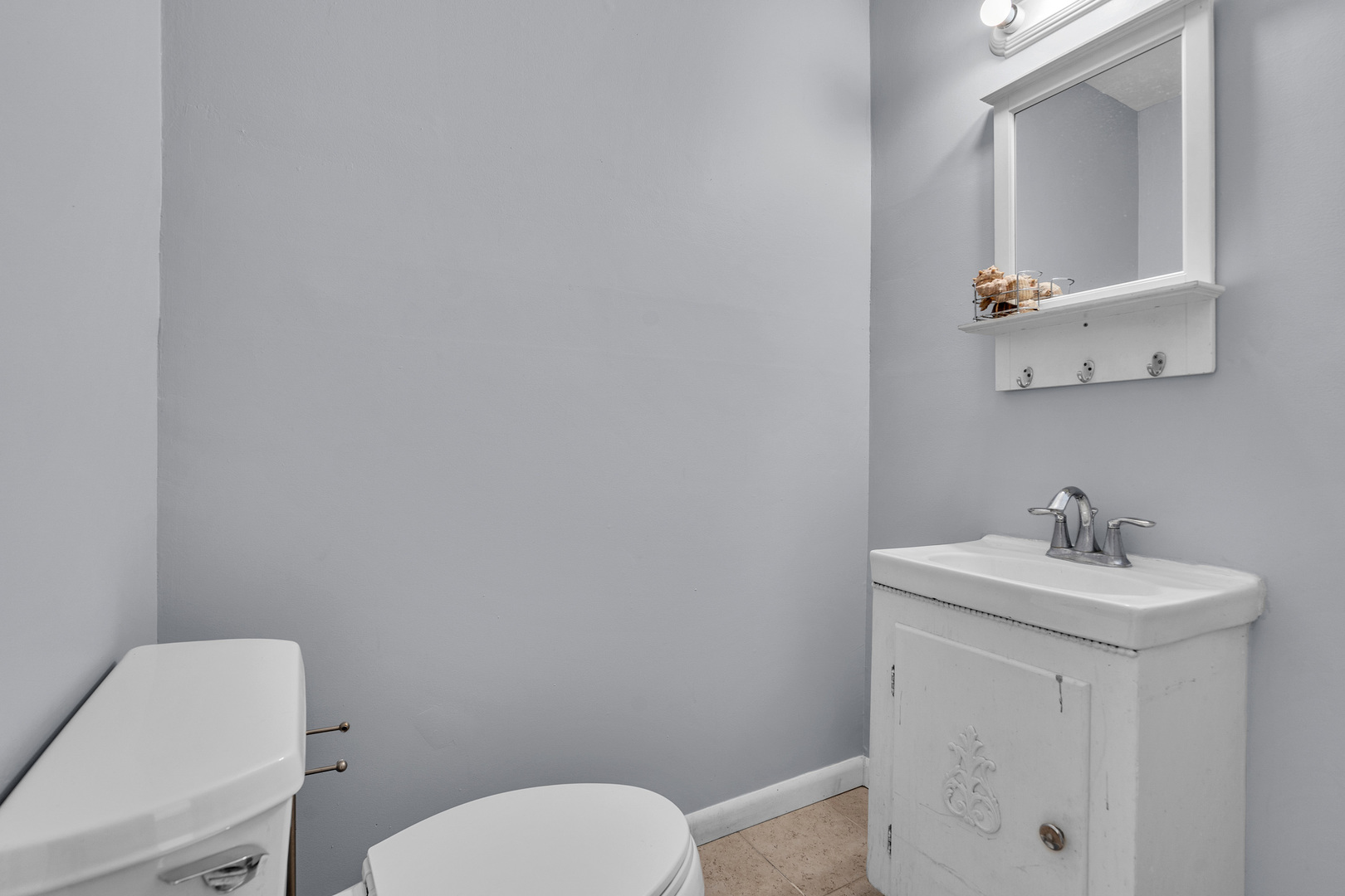 937 W North Avenue #C, Villa Park, IL 60181