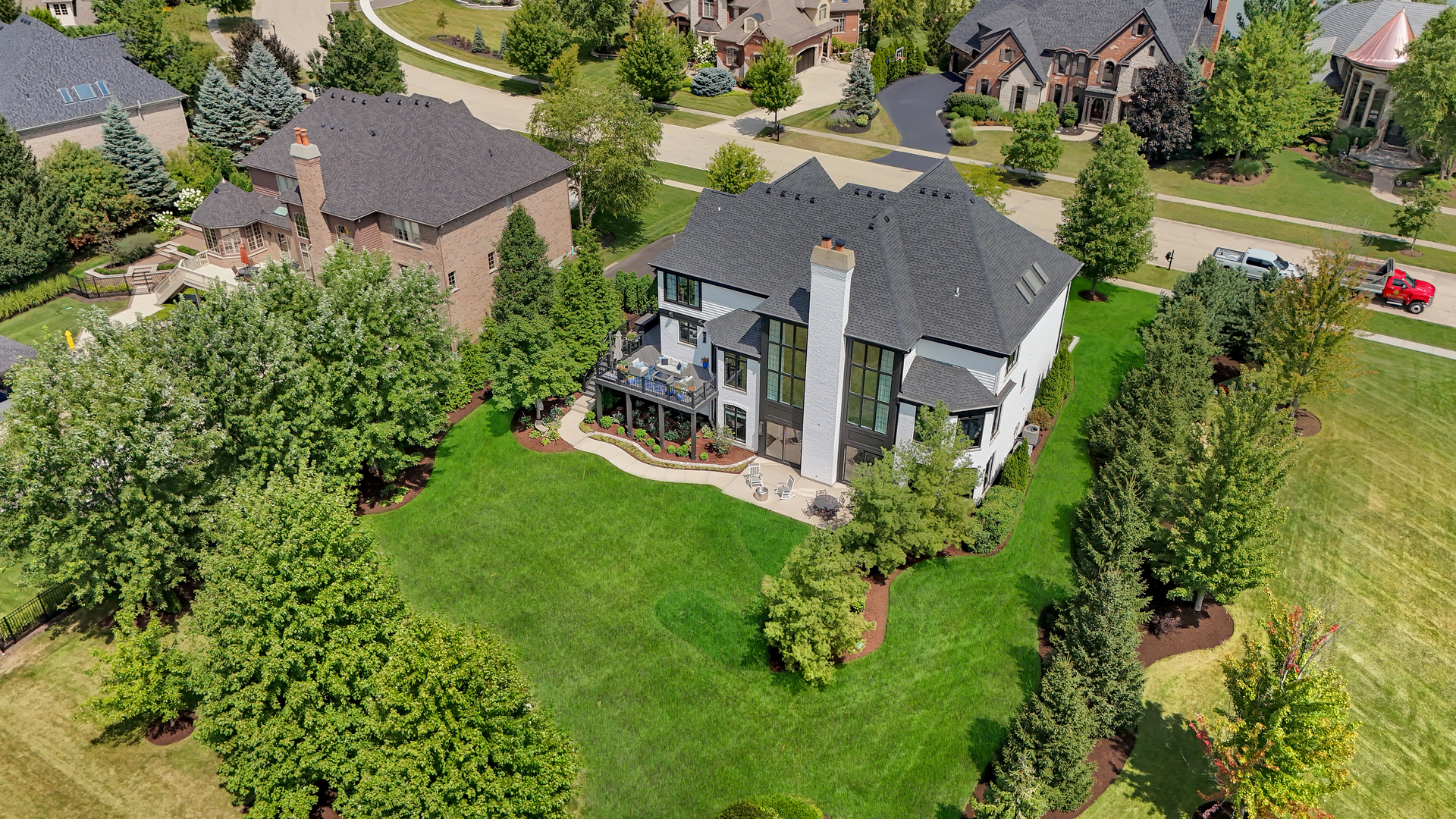 39W795 Goldenrod Drive, St. Charles, IL 60175