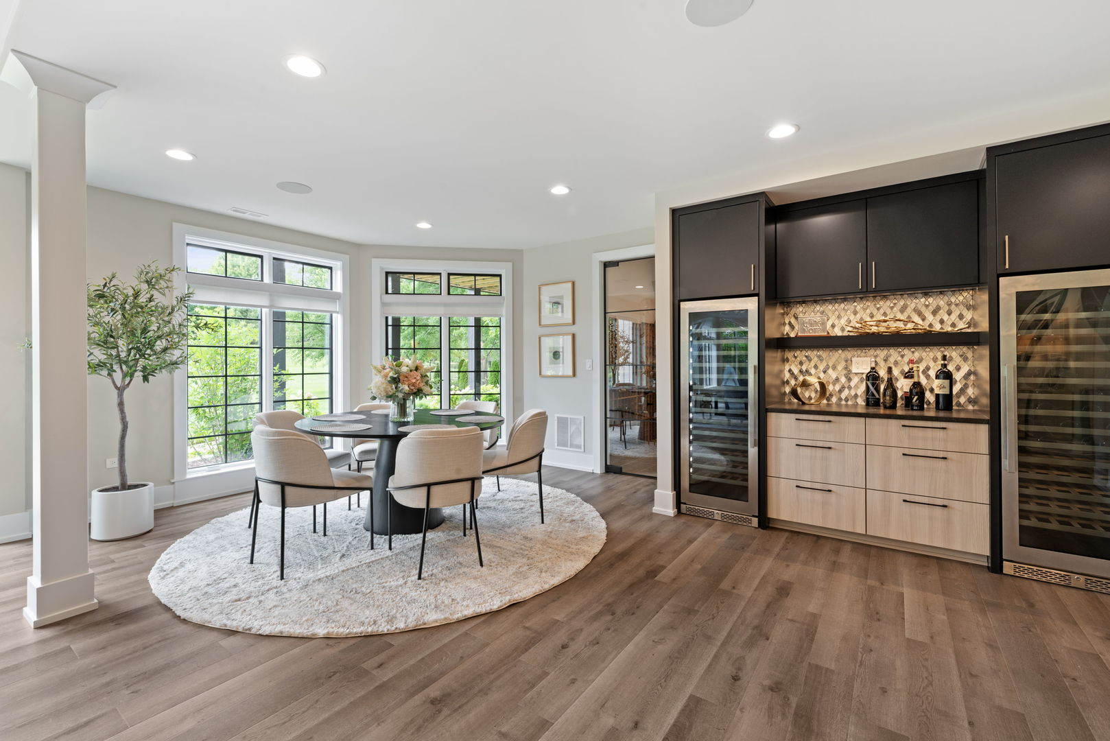 39W795 Goldenrod Drive, St. Charles, IL 60175