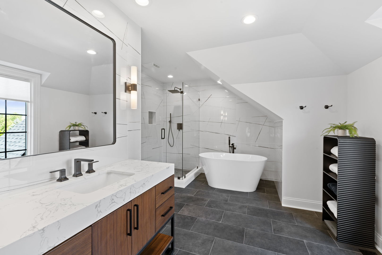 39W795 Goldenrod Drive, St. Charles, IL 60175