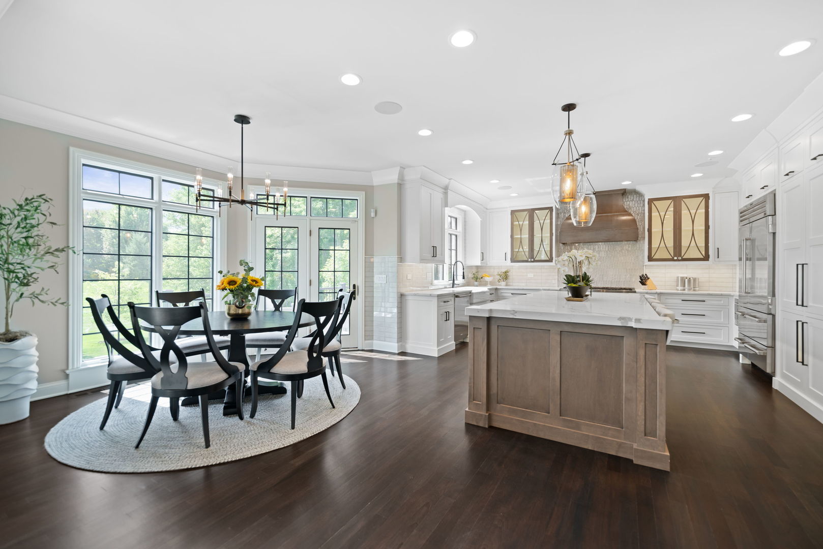 39W795 Goldenrod Drive, St. Charles, IL 60175