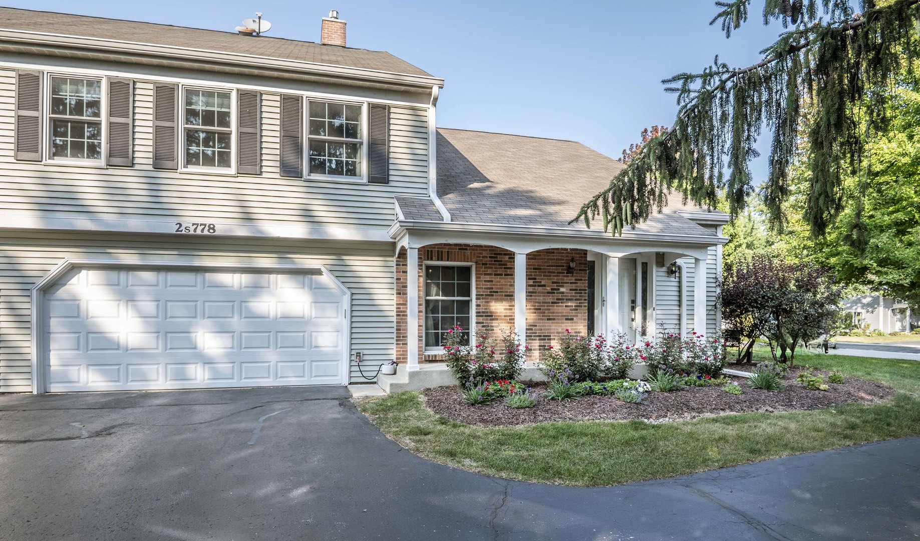 2S778 Timber Drive #778, Warrenville, IL 60555