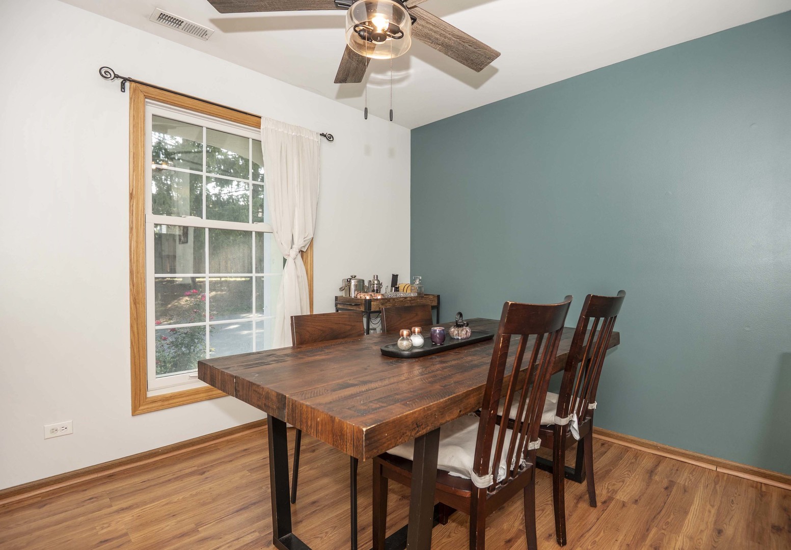2S778 Timber Drive #778, Warrenville, IL 60555