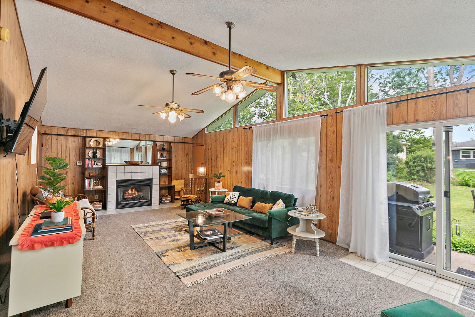 1208 Stafford Street, DeKalb, IL 60115