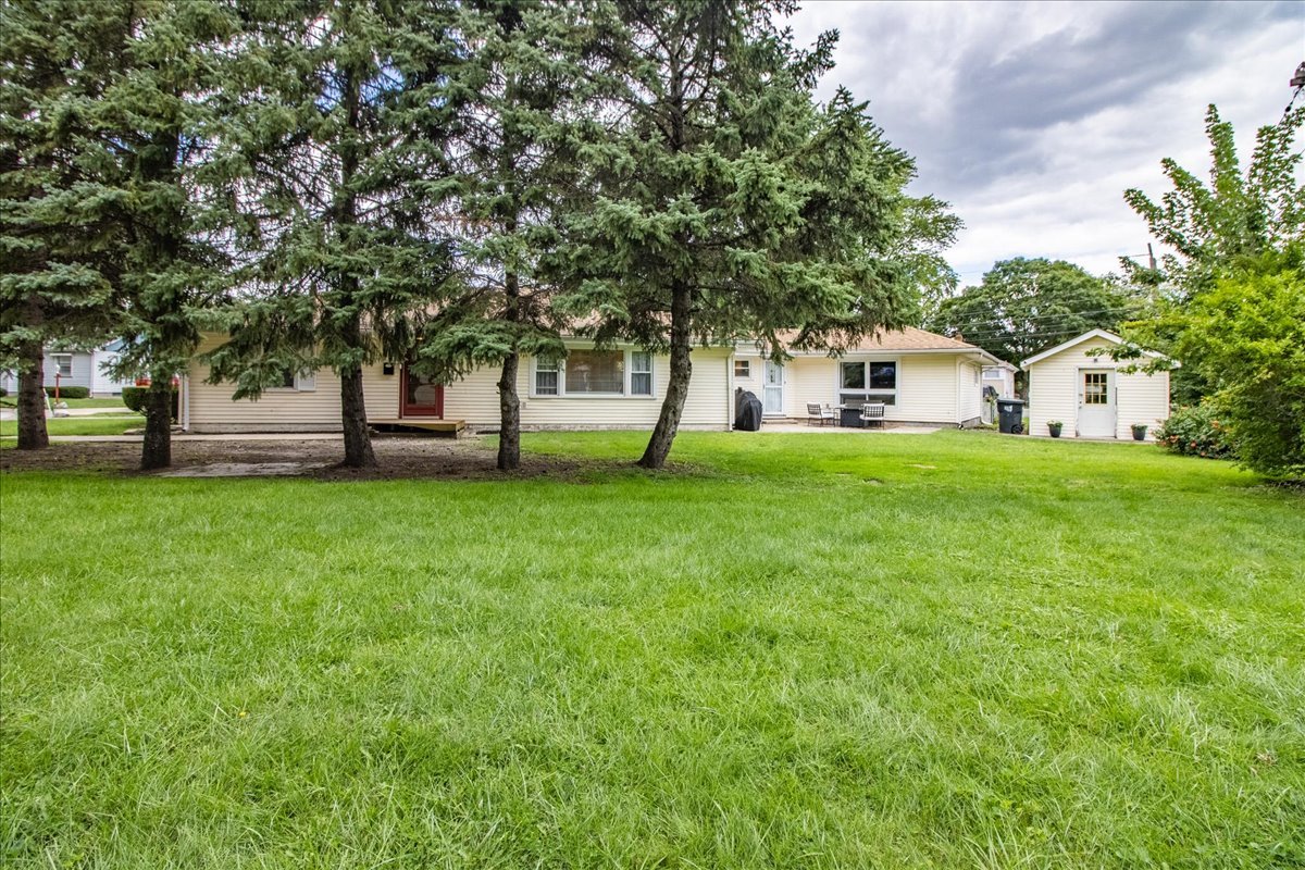 634 E 161st Street, South Holland, IL 60473