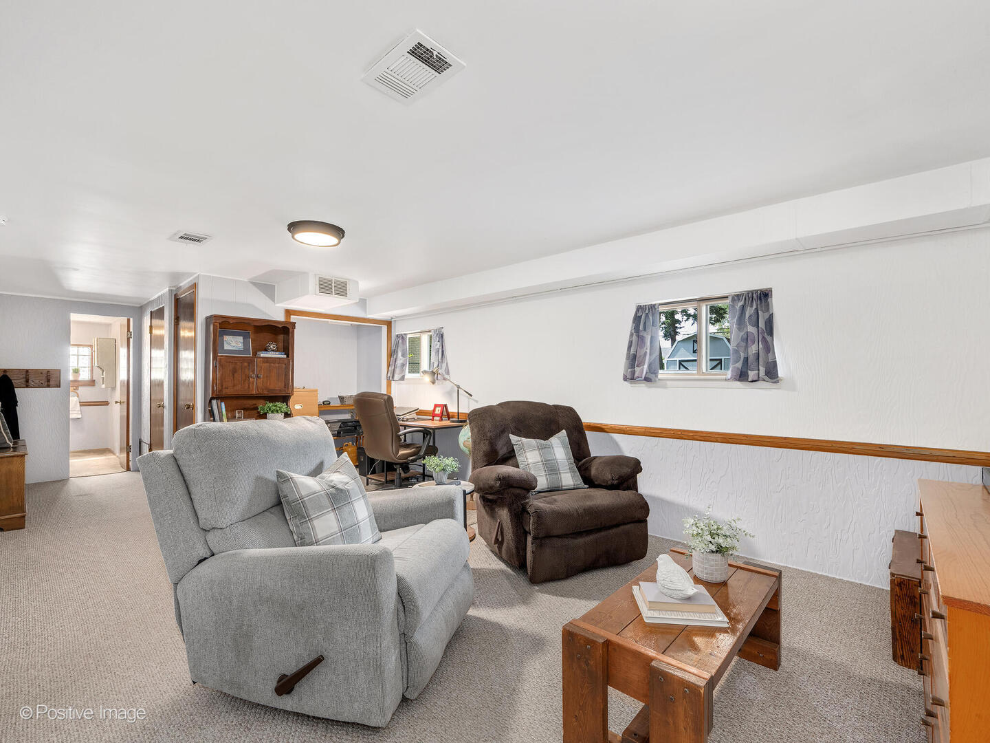 740 S La Grange Road, La Grange, IL 60525
