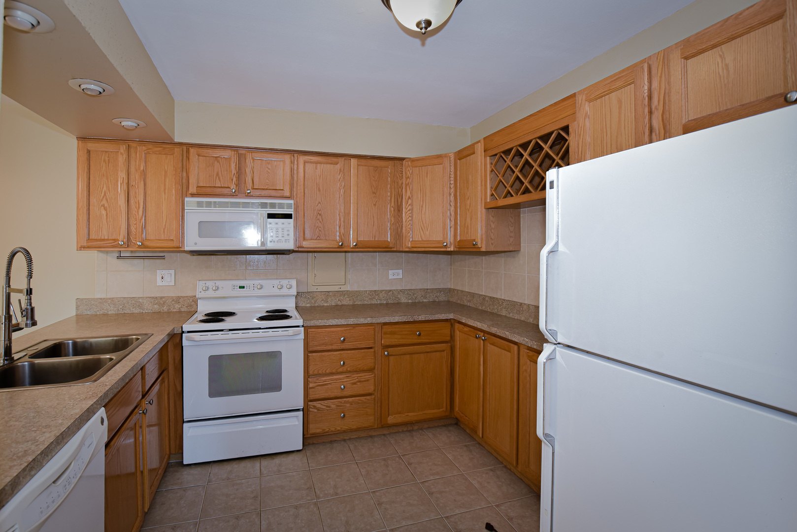 4506 KINGS WALK Drive #2D, Rolling Meadows, IL 60008
