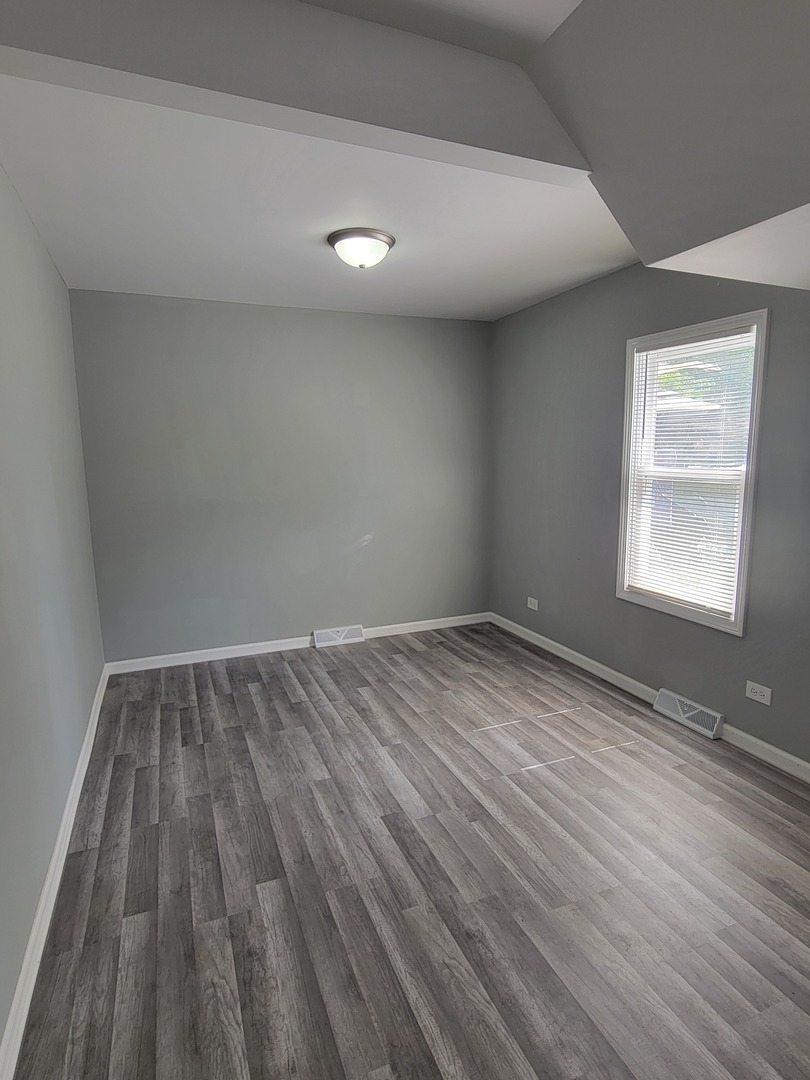 7607 Center Drive, Wonder Lake, IL 60097
