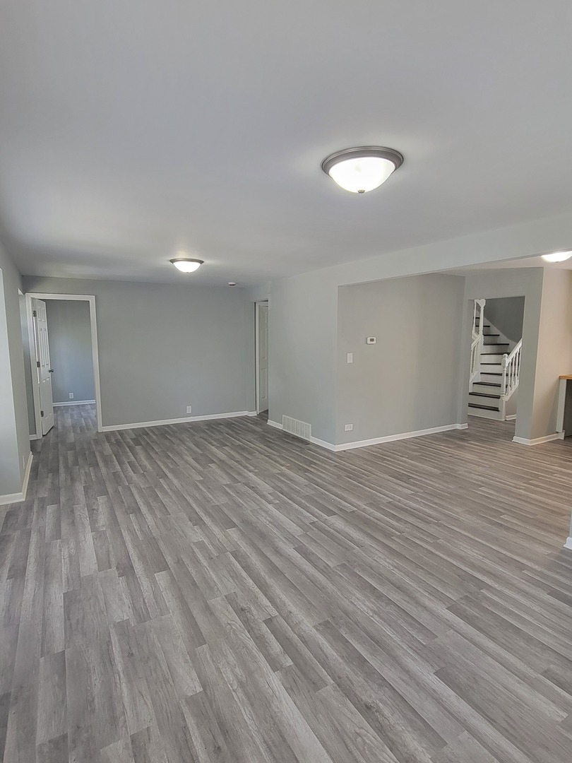 7607 Center Drive, Wonder Lake, IL 60097