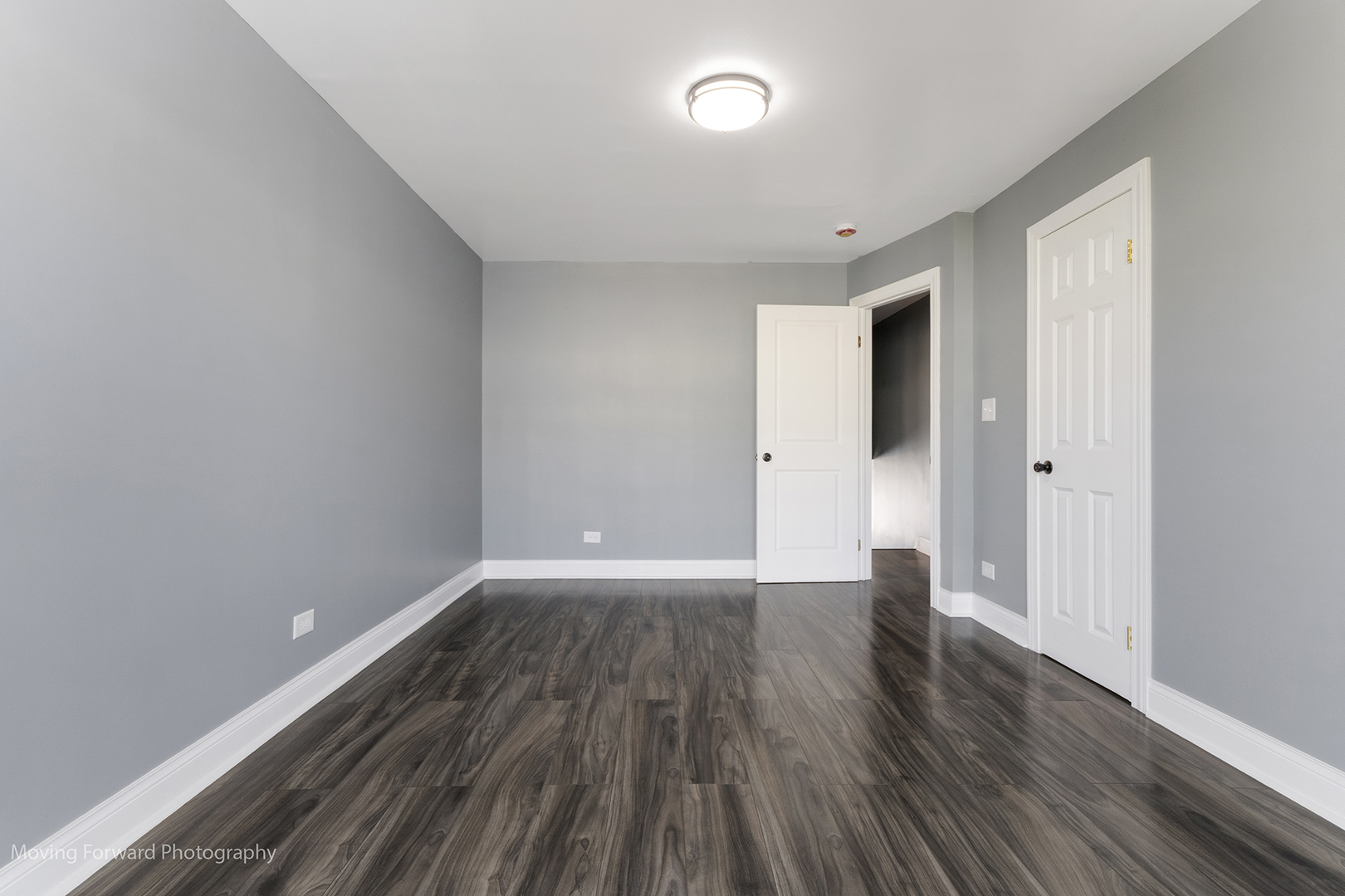 13912 S MANISTEE Avenue, Burnham, IL 60633