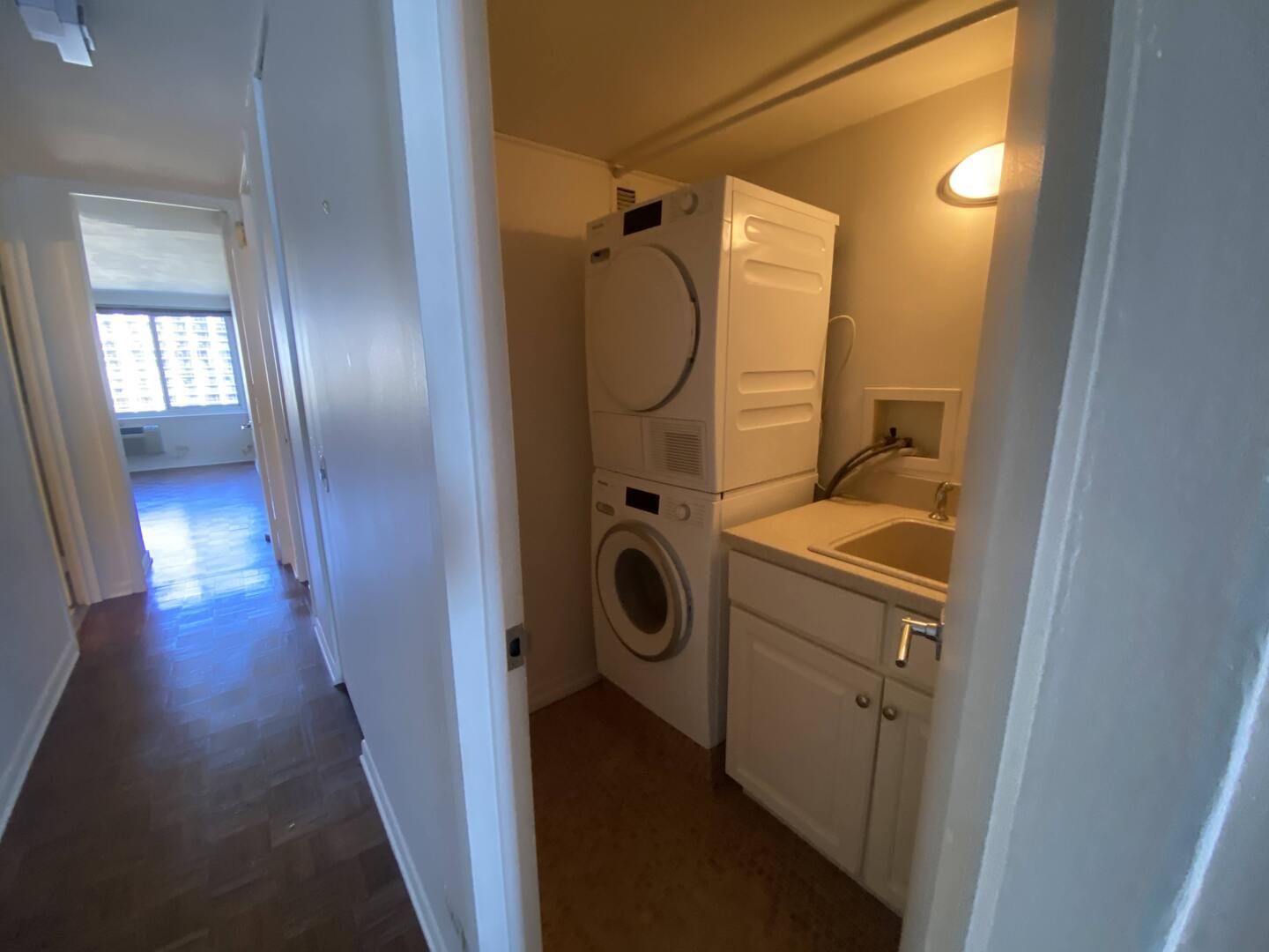 1440 N Lake Shore Drive #12H, Chicago, IL 60610