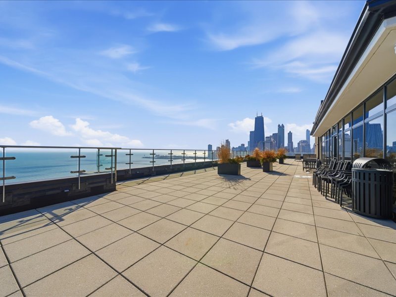 1440 N Lake Shore Drive #12H, Chicago, IL 60610