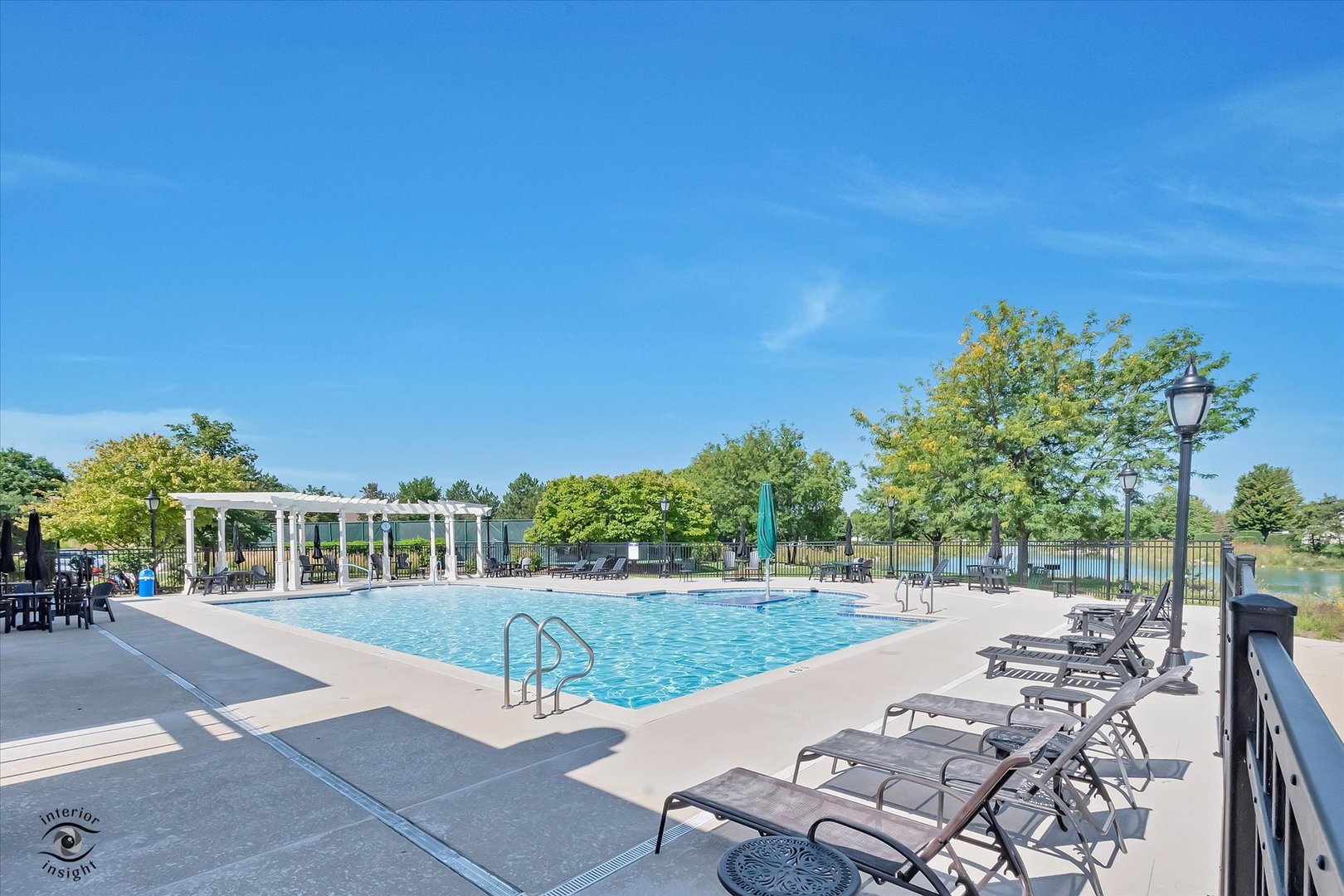 1517 W Ludington Circle, Romeoville, IL 60446