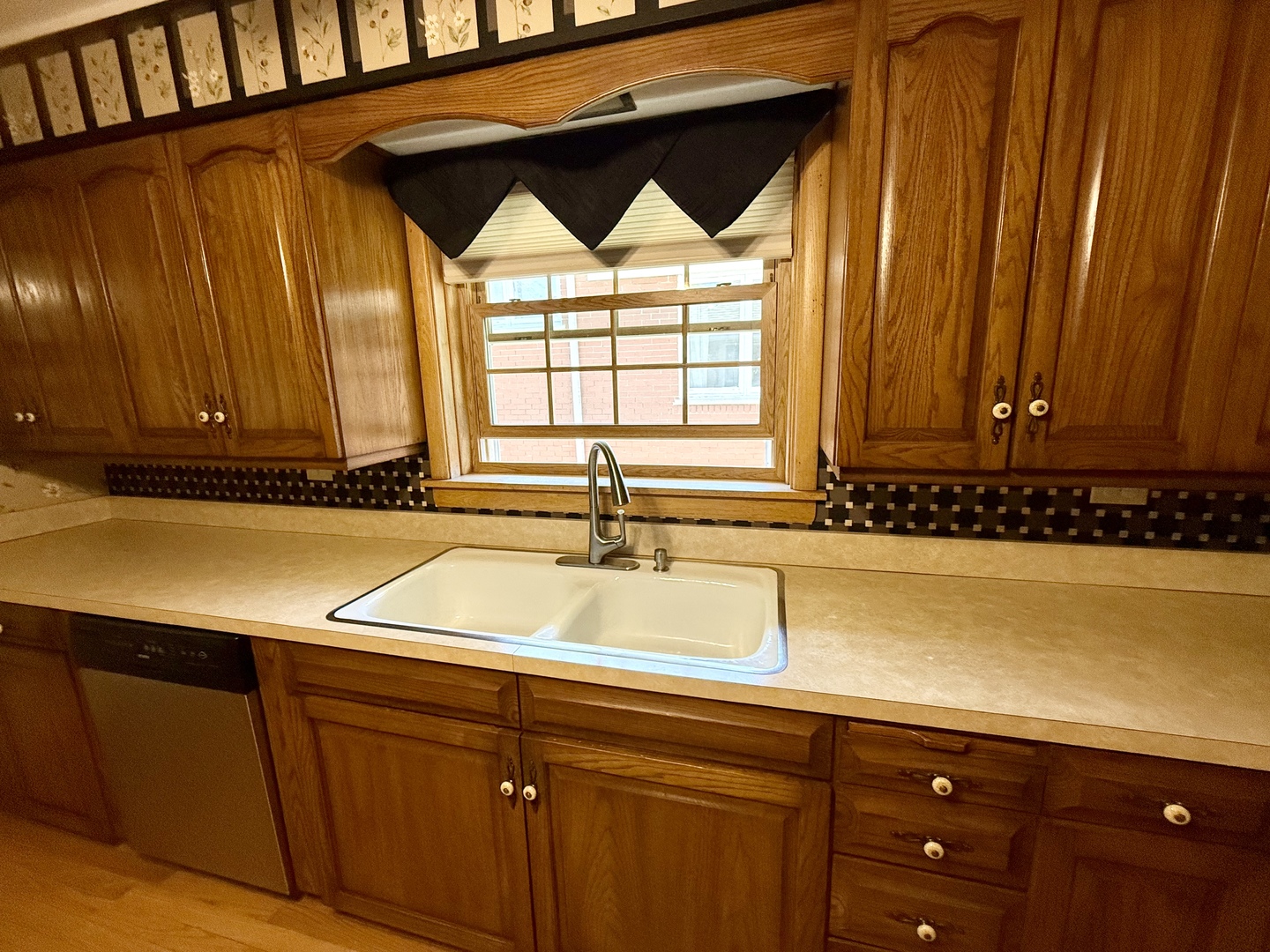 831 Latimer Lane, Flossmoor, IL 60422