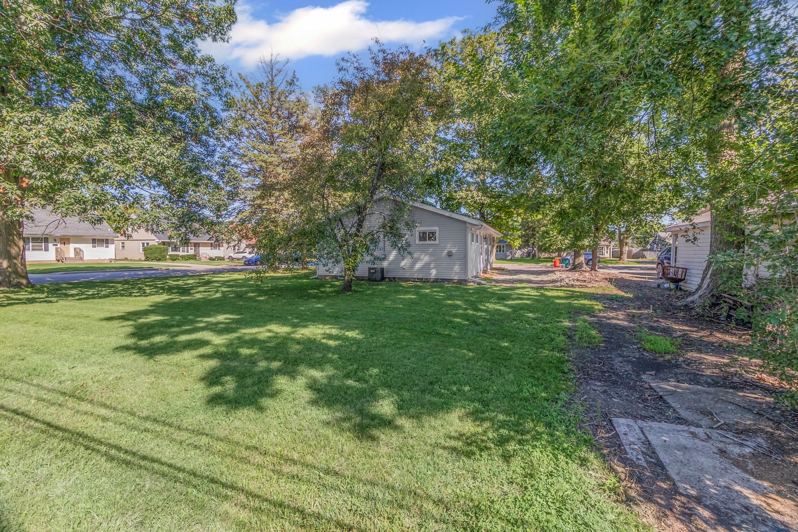 2308 Madonna Avenue, Joliet, IL 60436