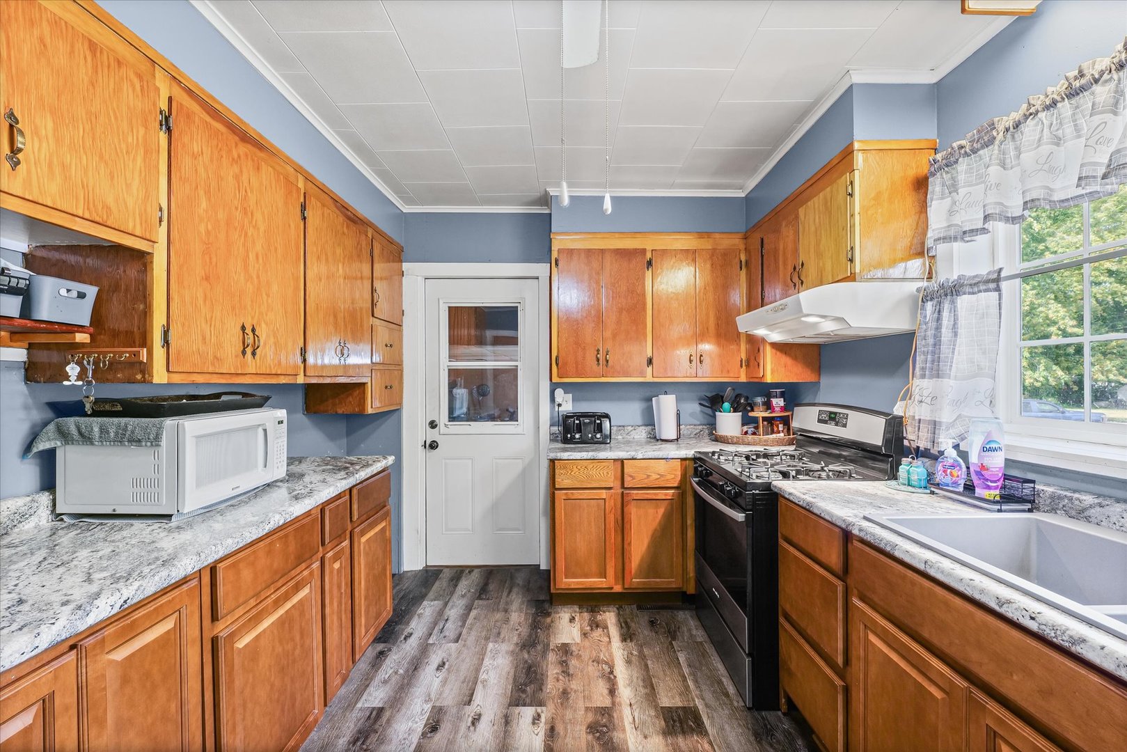 402 W Ash Street, Fairbury, IL 61739