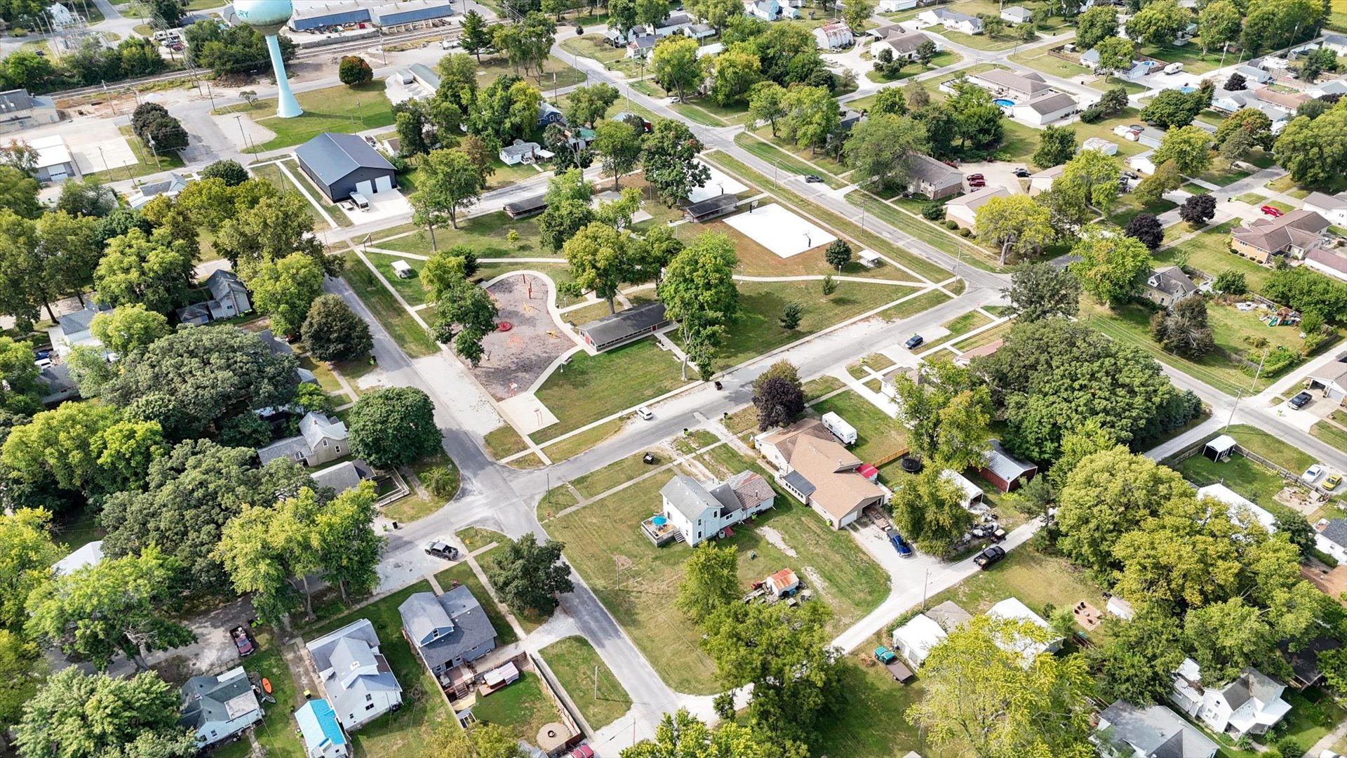 402 W Ash Street, Fairbury, IL 61739