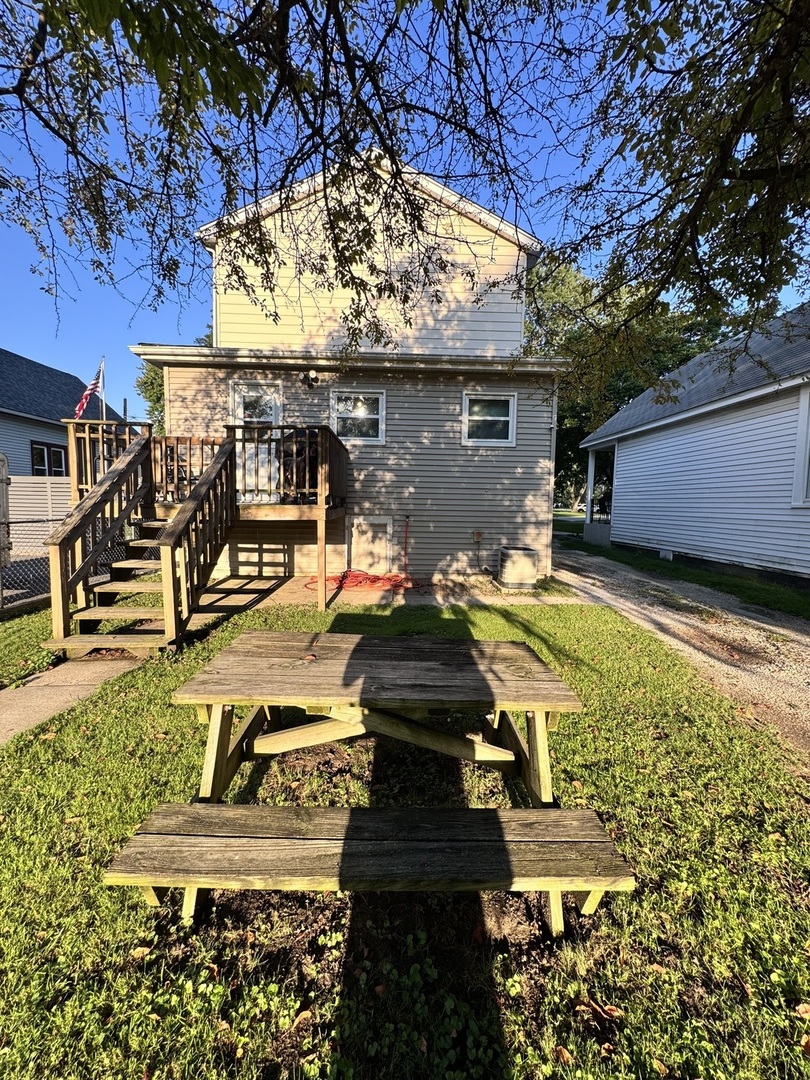 9546 S Spaulding Avenue, Evergreen Park, IL 60805