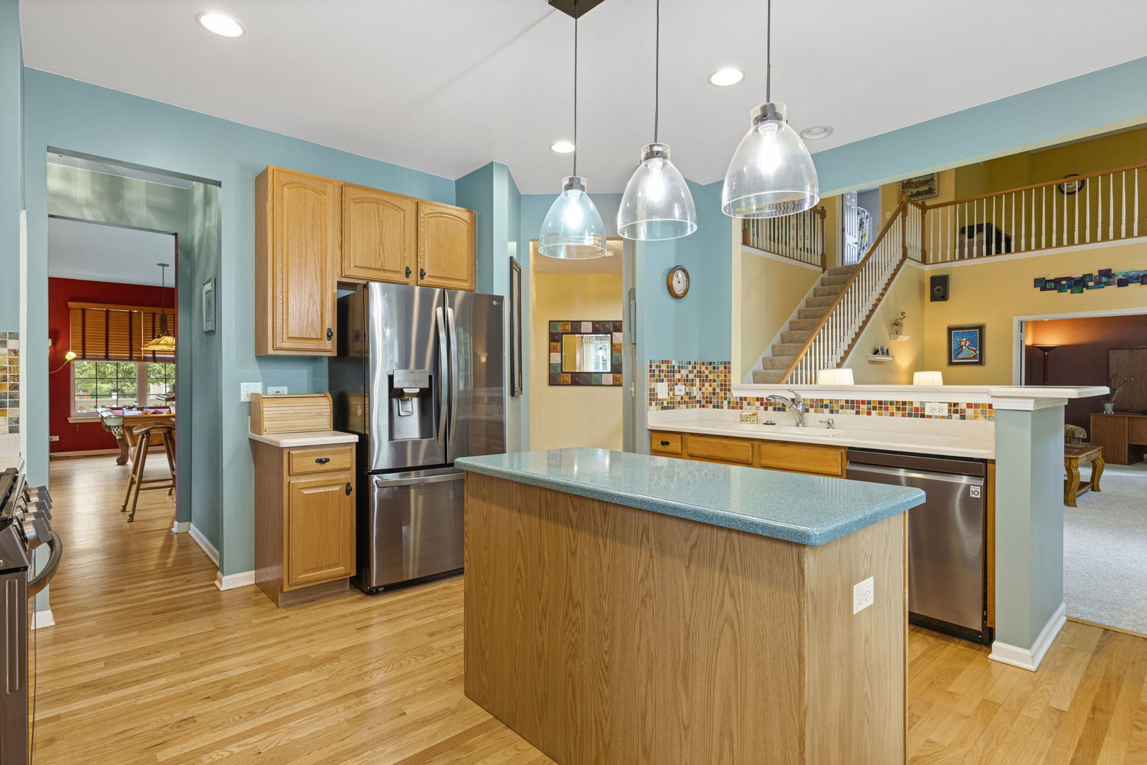 1 Winterberry Court, Streamwood, IL 60107