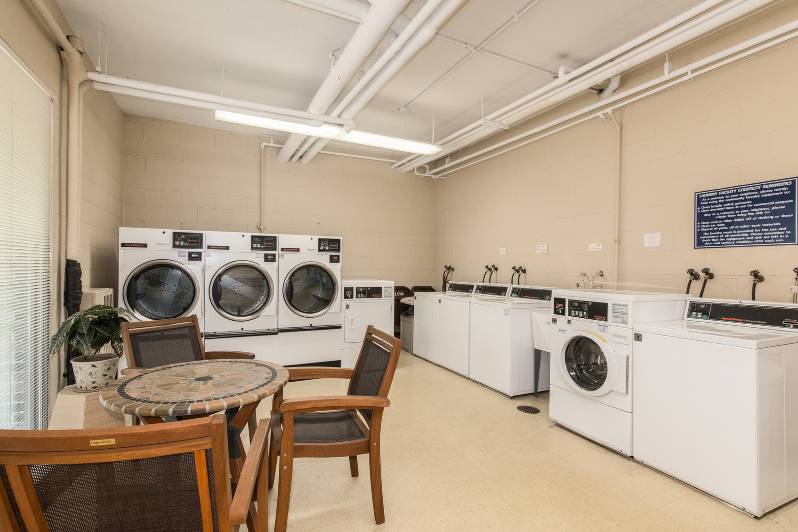 1110 Grove Street #4H, Downers Grove, IL 60515
