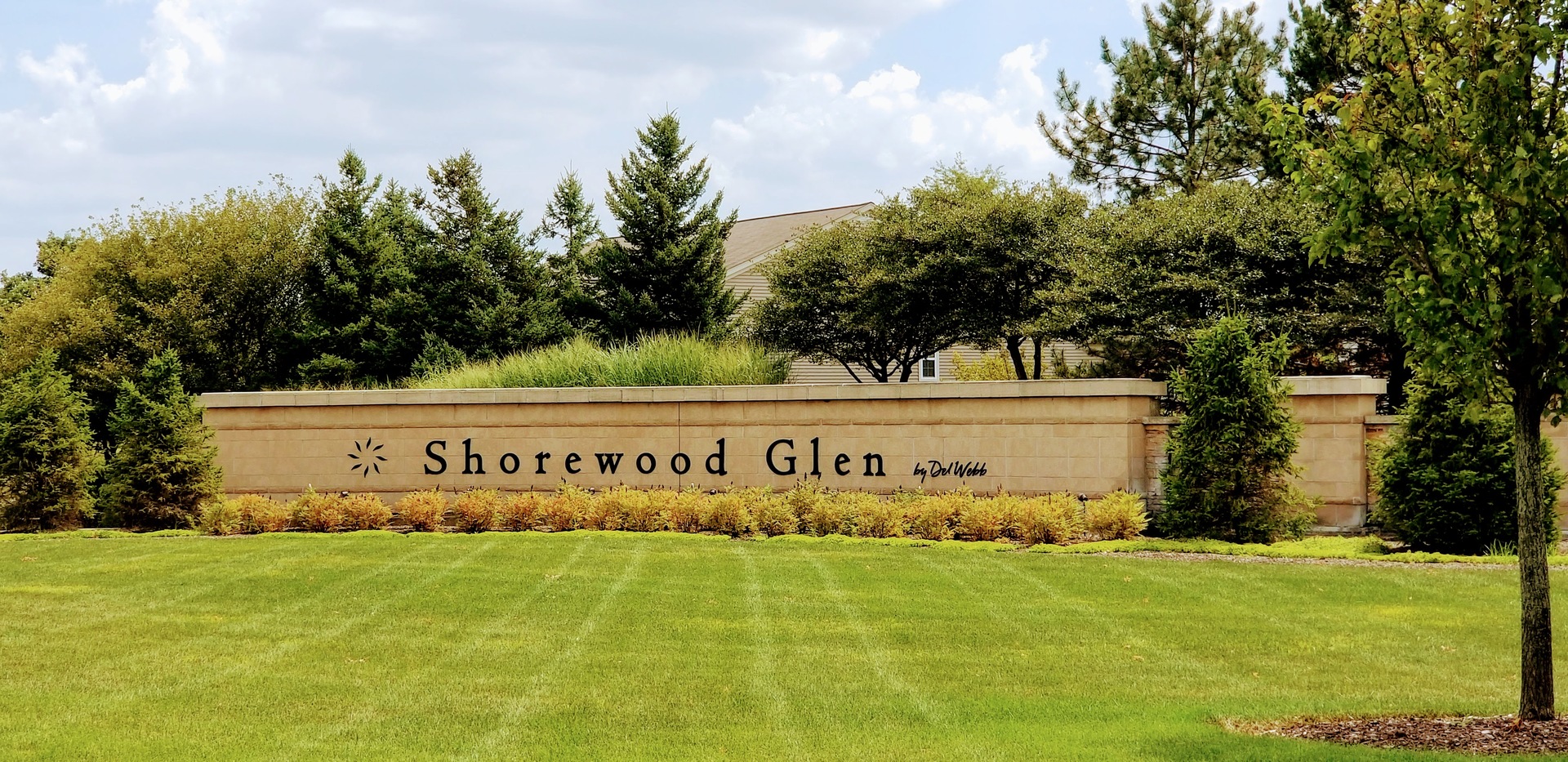 621 Pleasant Drive, Shorewood, IL 60404