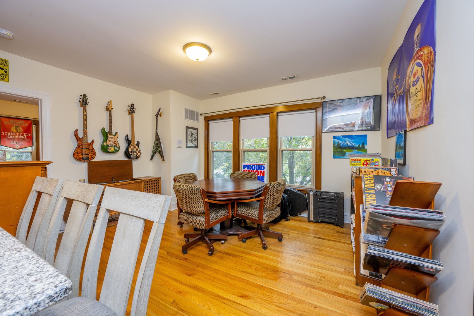 3258 N Linder Avenue #2D, Chicago, IL 60641