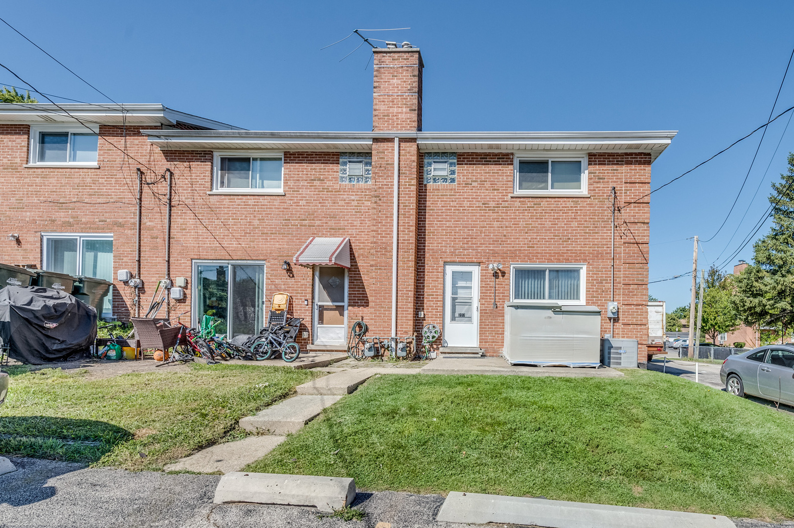237 S Rush Street, Itasca, IL 60143
