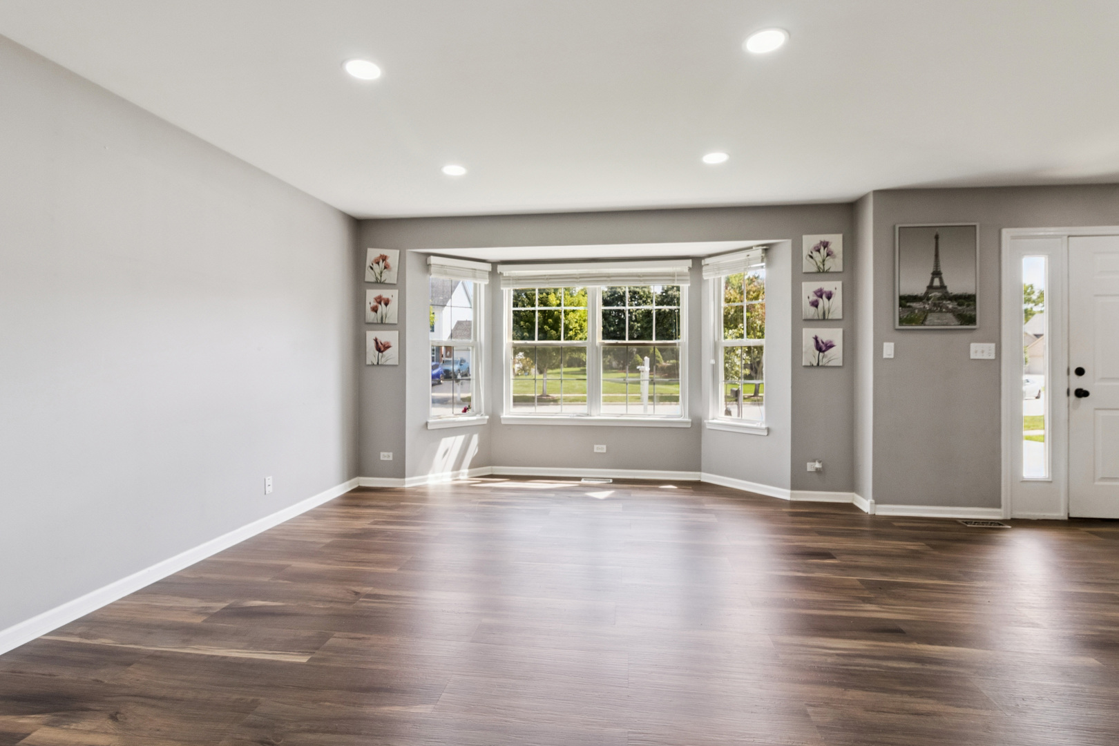 1110 Natalie Drive, West Chicago, IL 60185