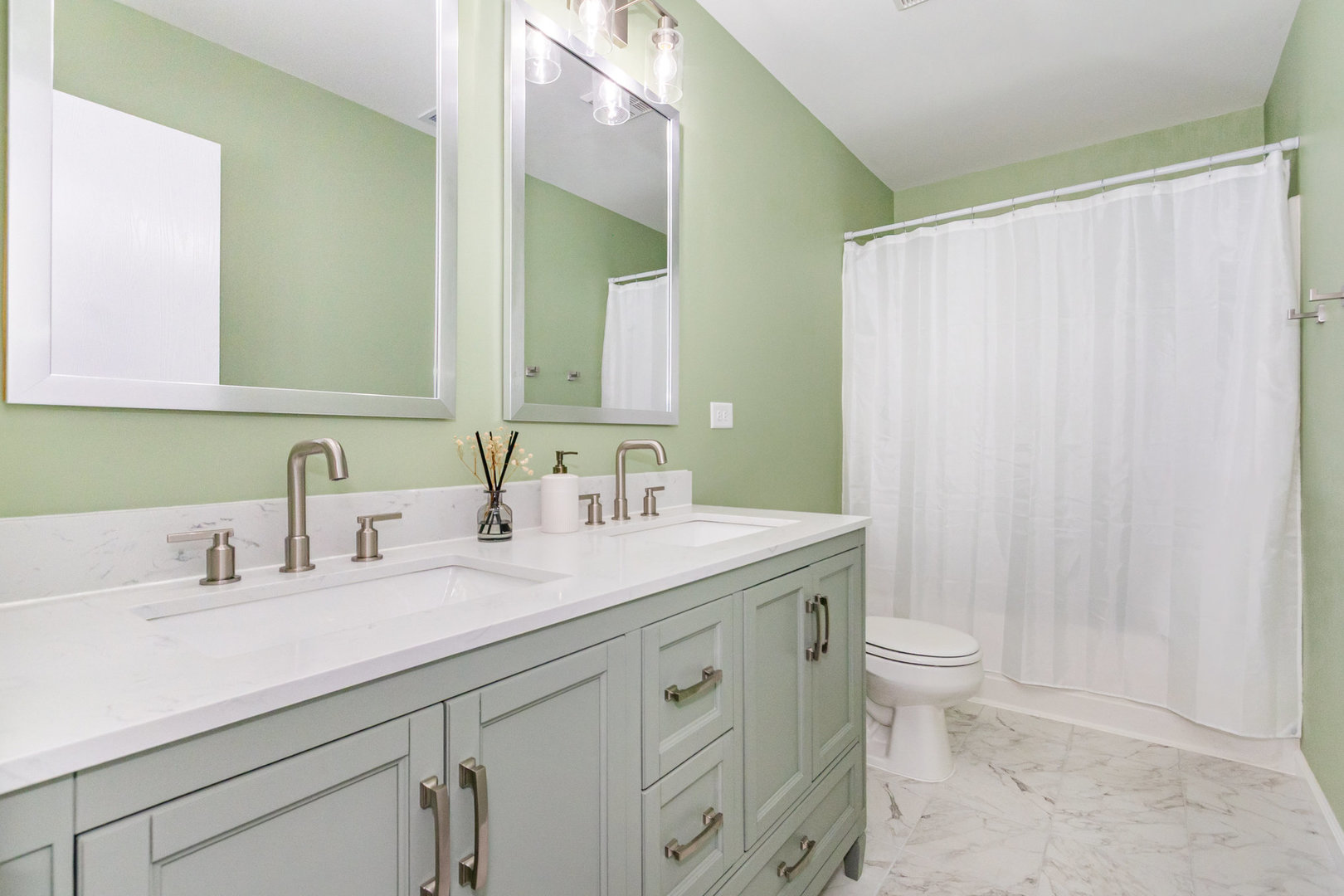 3114 Hillary Court, Joliet, IL 60435