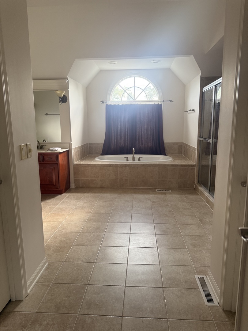13035 Grande Pines Boulevard, Plainfield, IL 60585