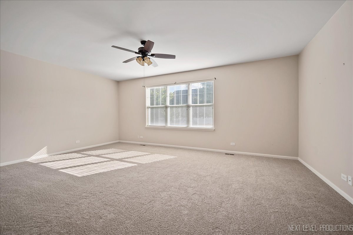 712 Bohannon Circle, Oswego, IL 60543