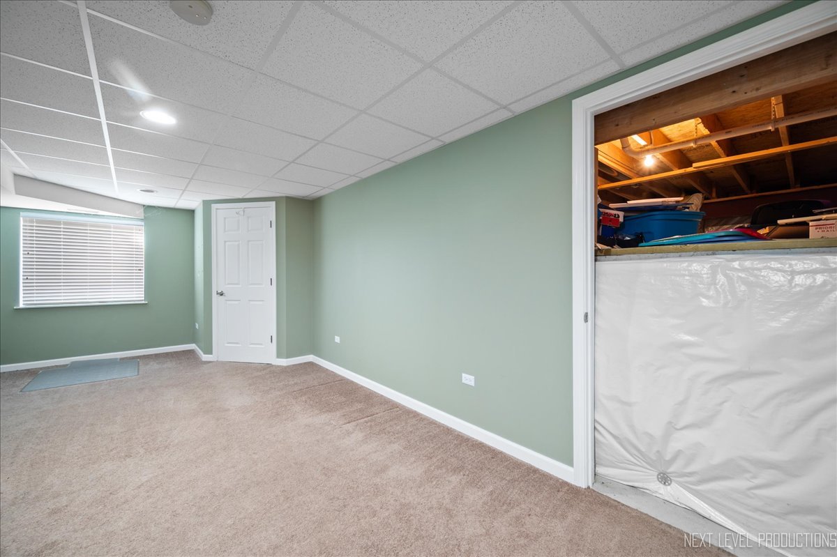 712 Bohannon Circle, Oswego, IL 60543