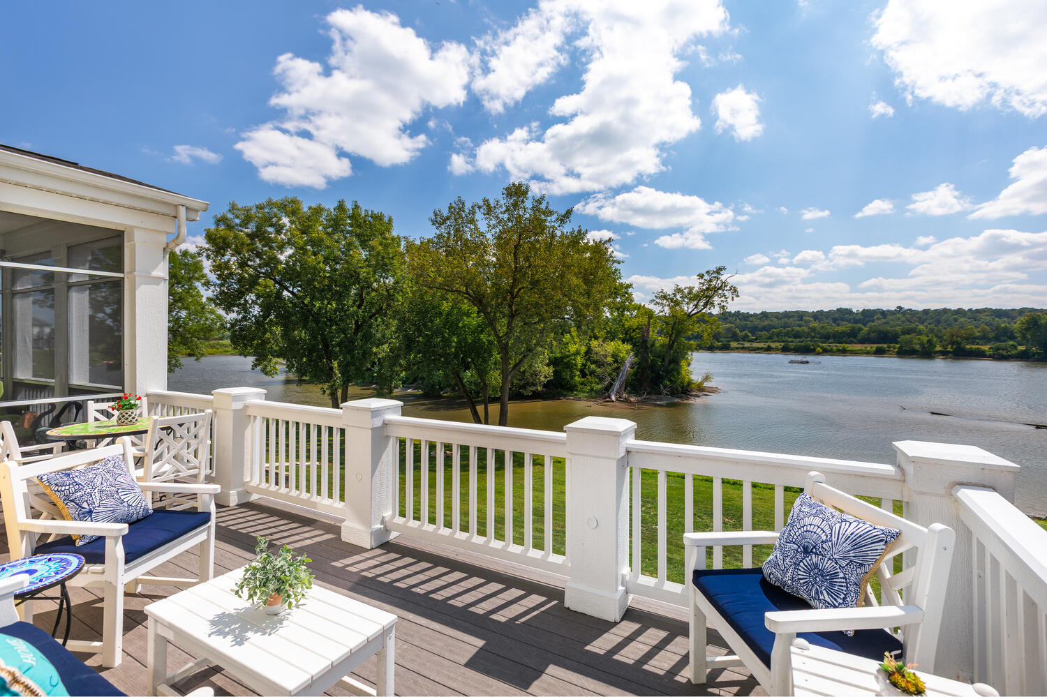 5 Windward Way, Ottawa, IL 61350