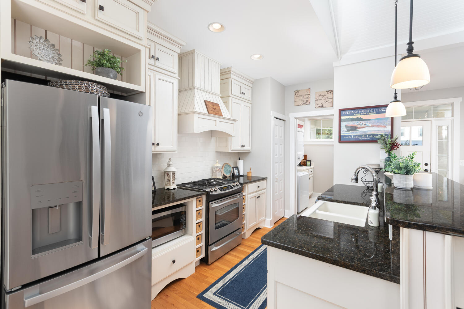 5 Windward Way, Ottawa, IL 61350