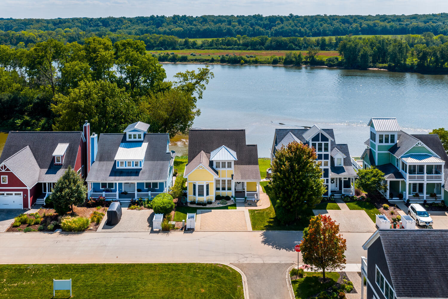 5 Windward Way, Ottawa, IL 61350