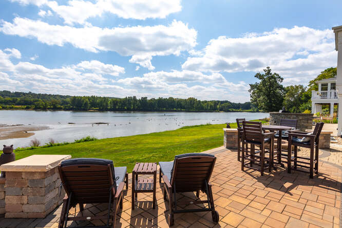 5 Windward Way, Ottawa, IL 61350