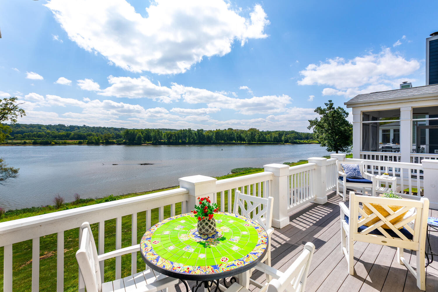 5 Windward Way, Ottawa, IL 61350