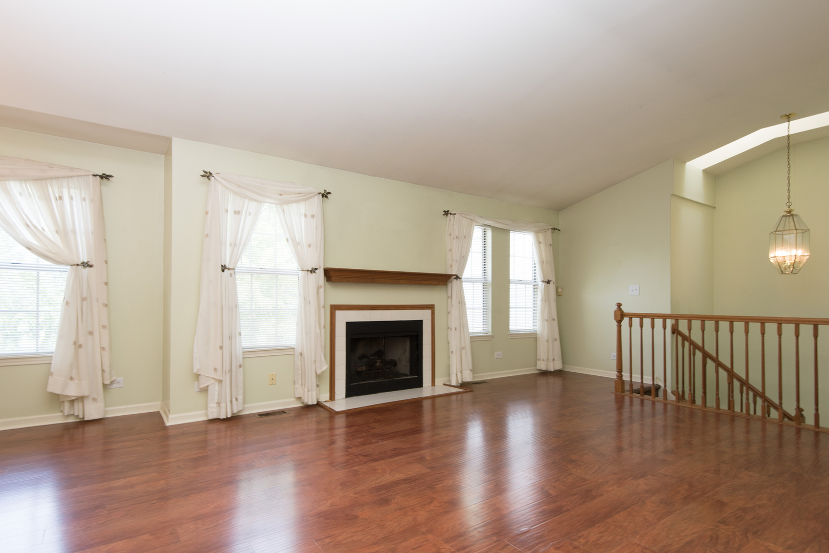 483 Grosse Pointe Circle #483, Vernon Hills, IL 60061