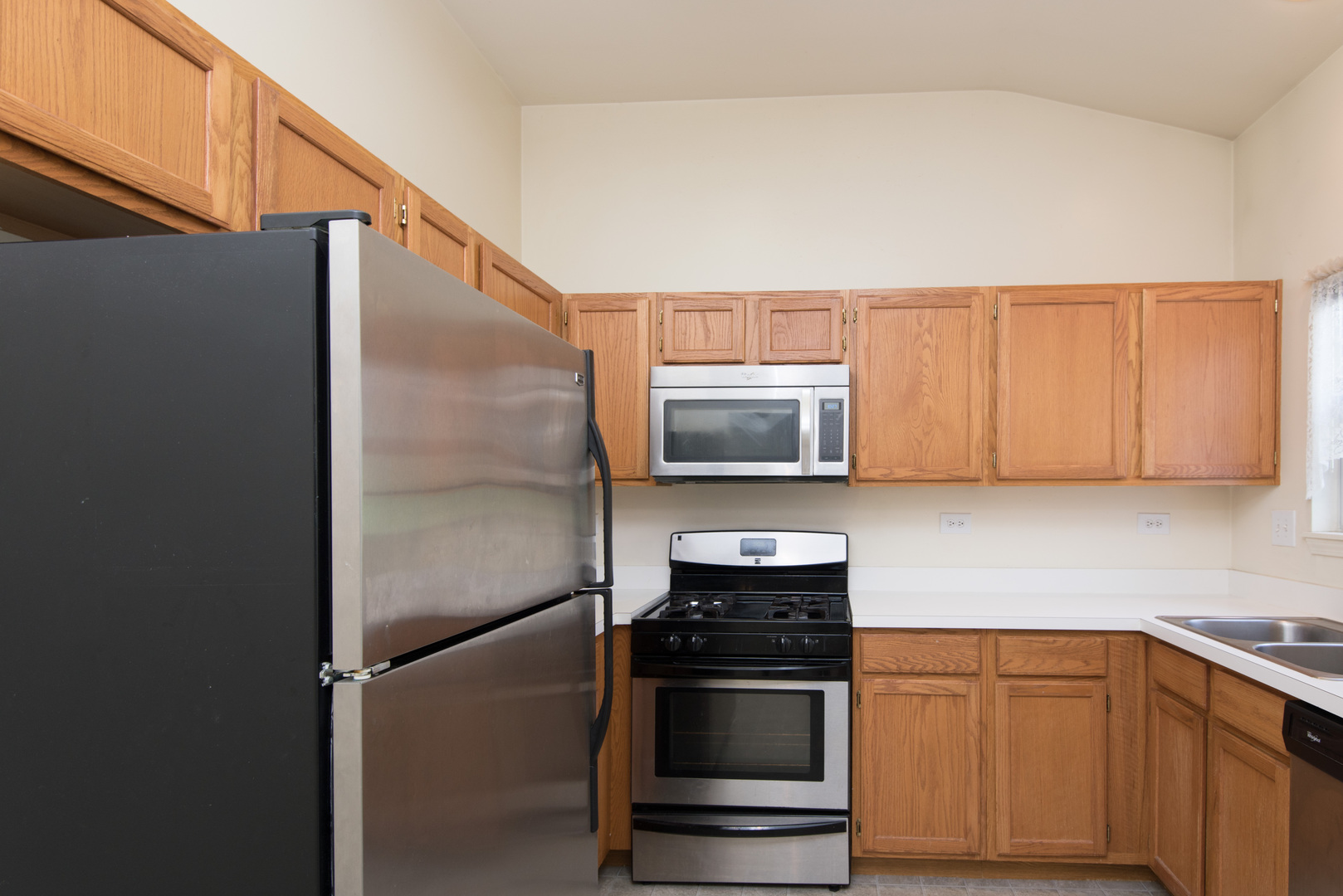 483 Grosse Pointe Circle #483, Vernon Hills, IL 60061