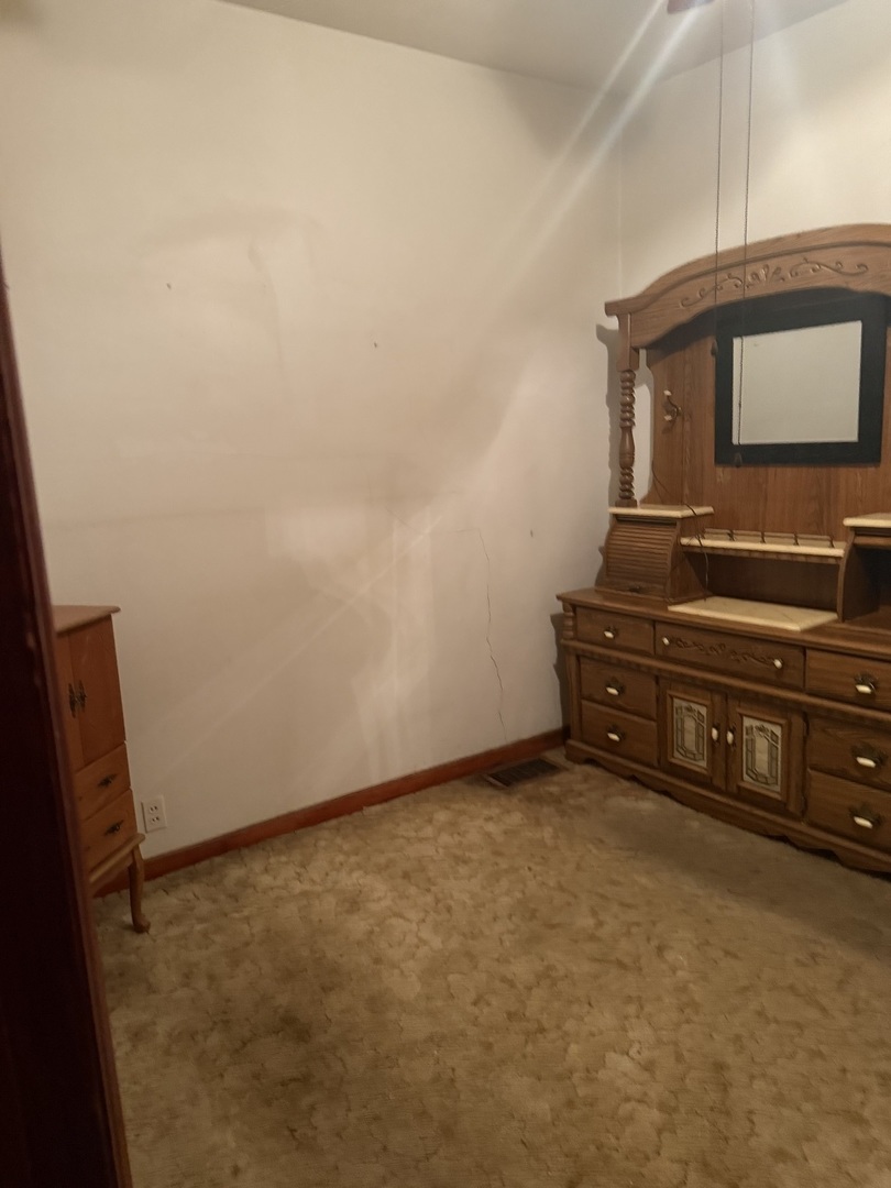 16707 Dixie Highway, Hazel Crest, IL 60429