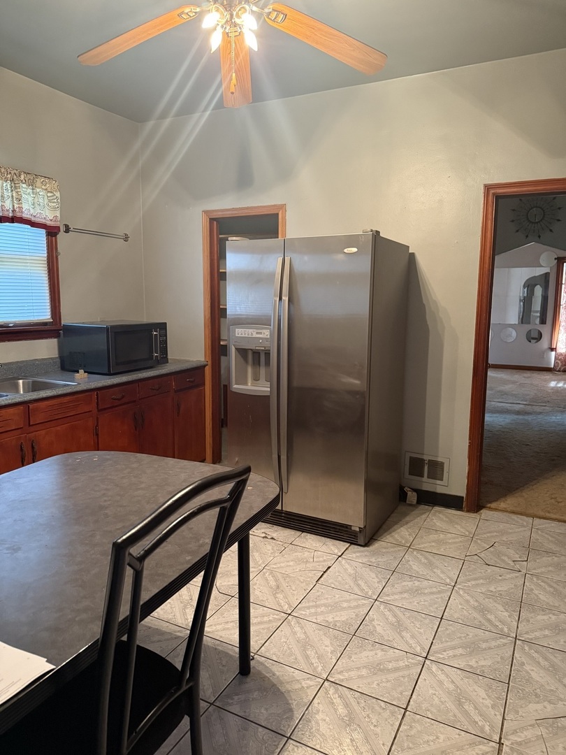 16707 Dixie Highway, Hazel Crest, IL 60429