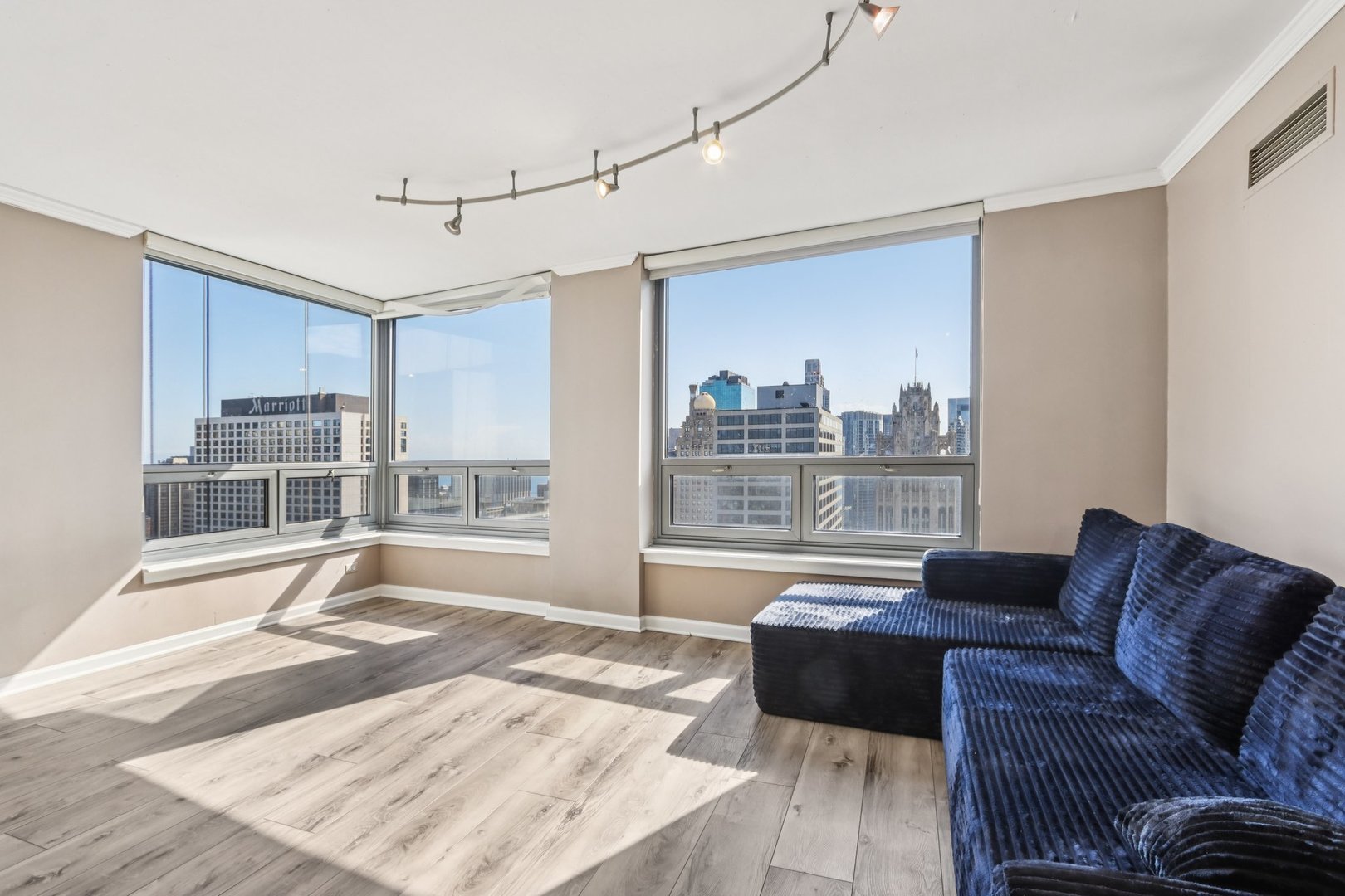 440 N Wabash Avenue #4610, Chicago, IL 60611