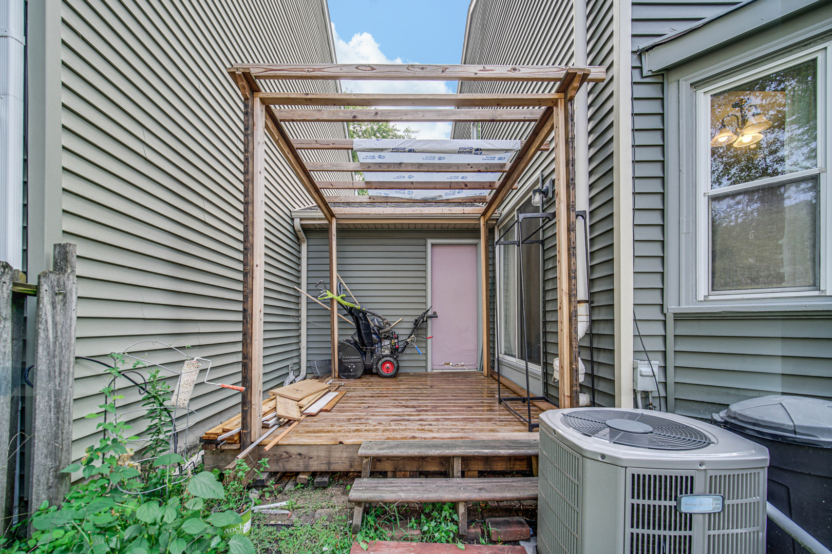 1326 Spring Valley Drive #1326, Carol Stream, IL 60188