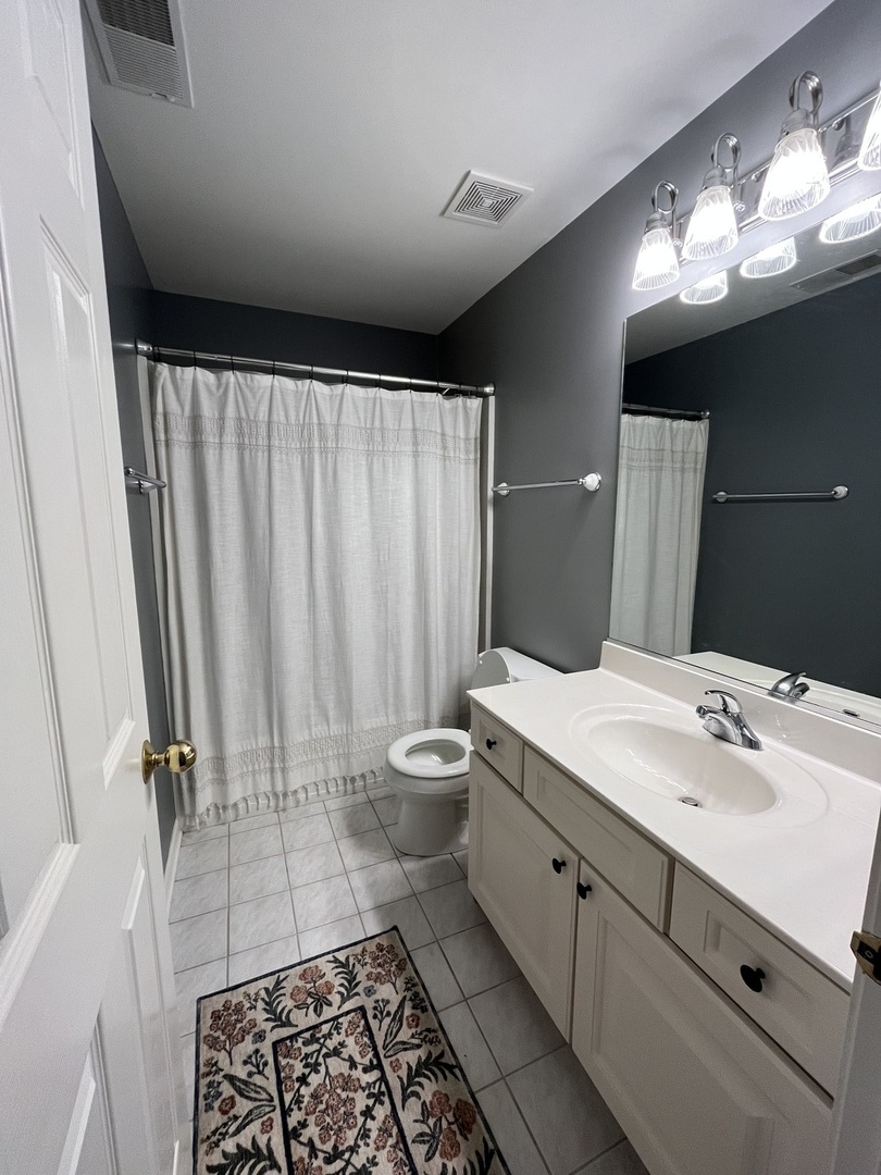 2469 Wilton Lane #2469, Aurora, IL 60502