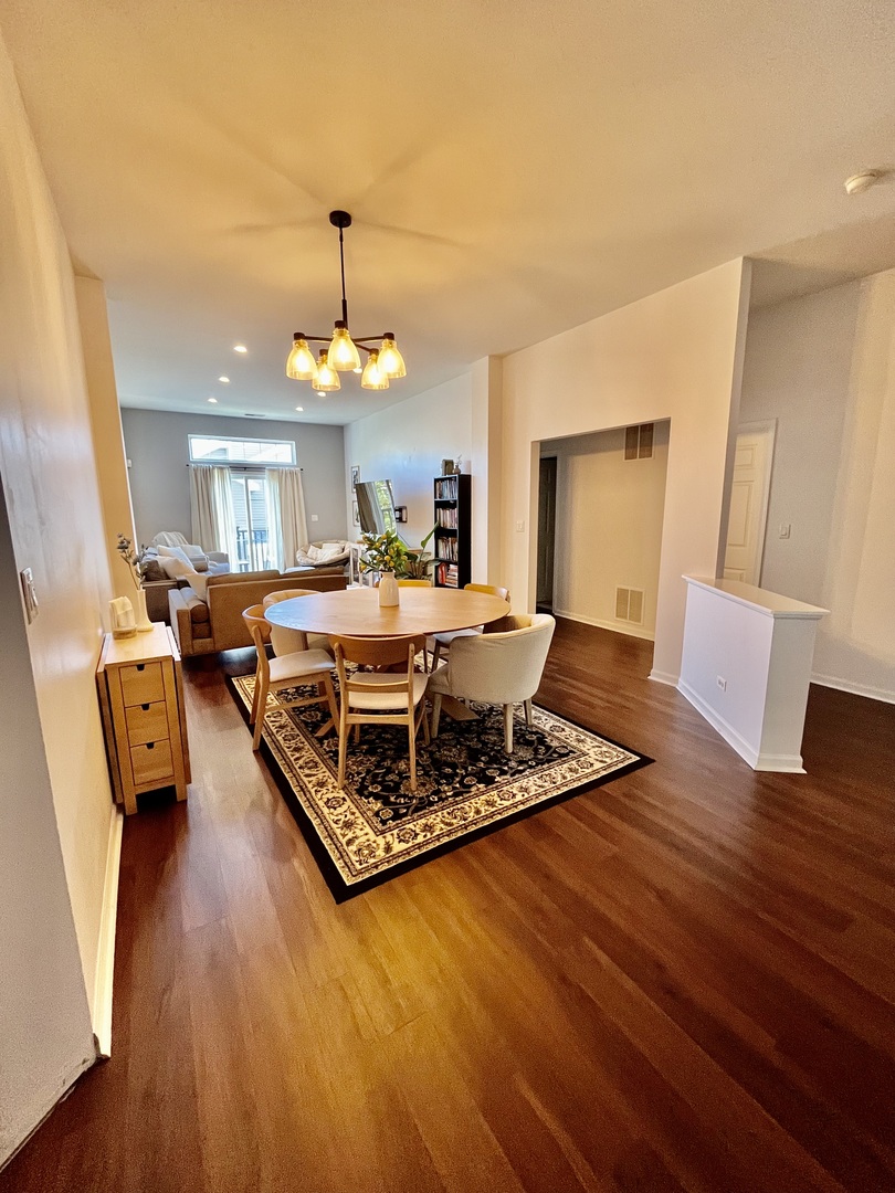 2469 Wilton Lane #2469, Aurora, IL 60502
