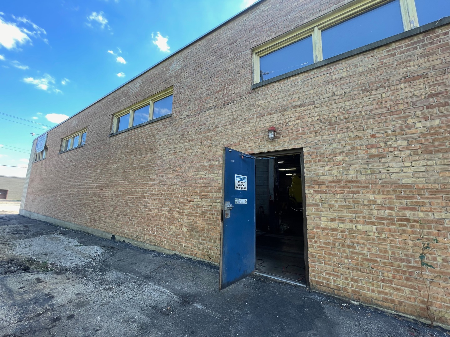 2150 Touhy Avenue, Elk Grove Village, IL 60007