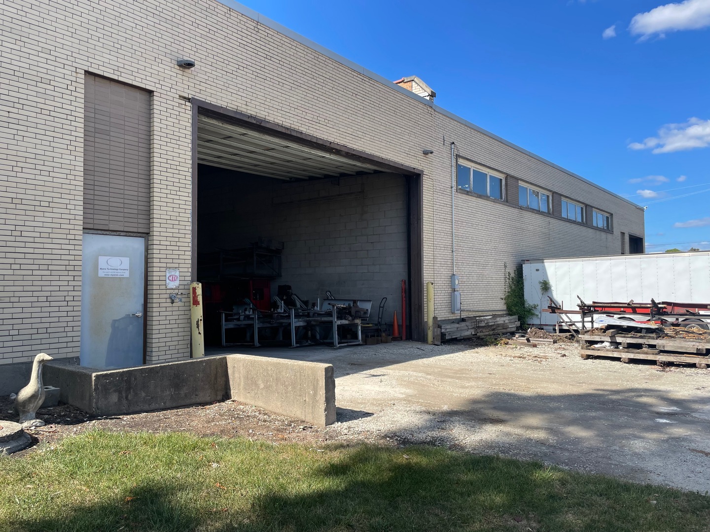 2150 Touhy Avenue, Elk Grove Village, IL 60007